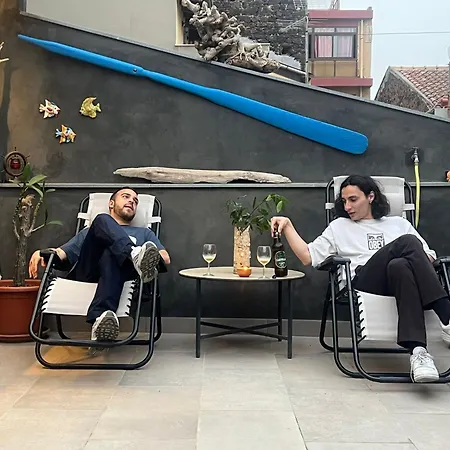 Ciaurimari Sicilian Con Terrazza *