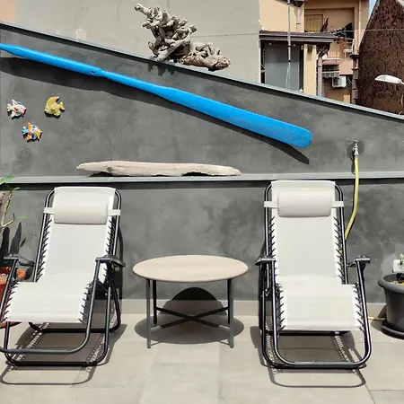 בית נופש Ciaurimari Sicilian Con Terrazza קטאניה