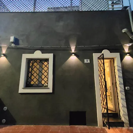 Ciaurimari Sicilian Con Terrazza *