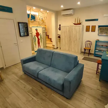 Ciaurimari Sicilian Con Terrazza