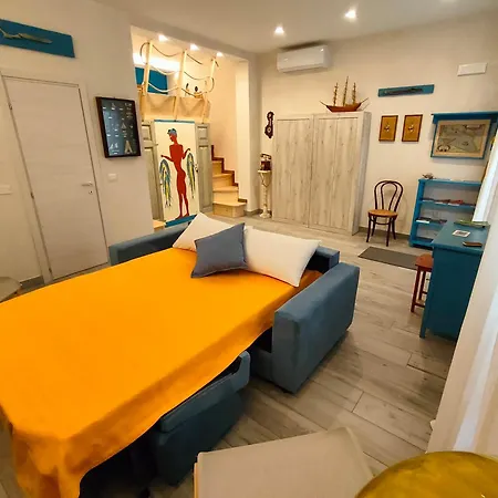 Ciaurimari Sicilian Con Terrazza