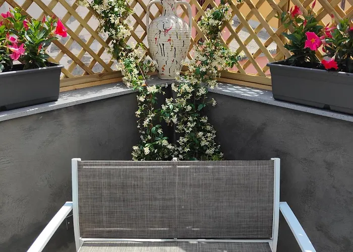 Ciaurimari Sicilian Con Terrazza 펜션 *