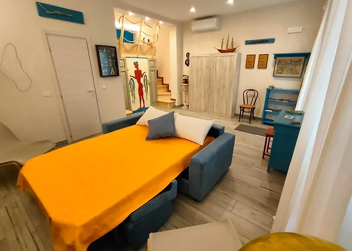 Ciaurimari Sicilian Con Terrazza