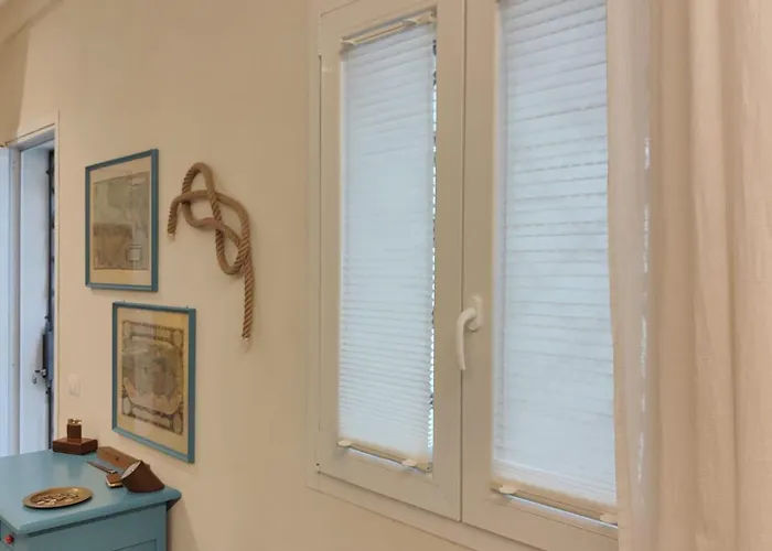 Ciaurimari Sicilian Con Terrazza 펜션