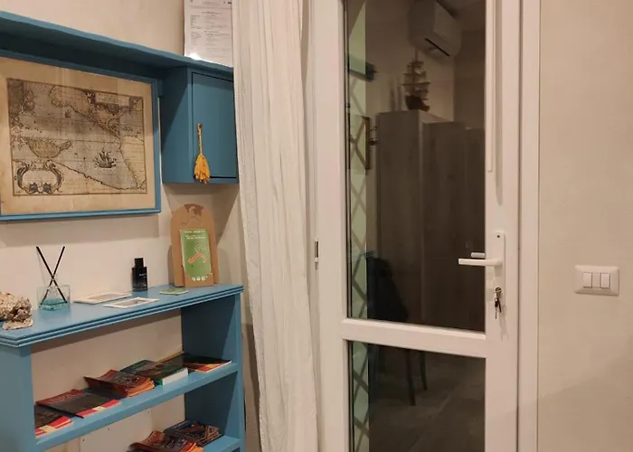 Ciaurimari Sicilian Con Terrazza 펜션 카타니아